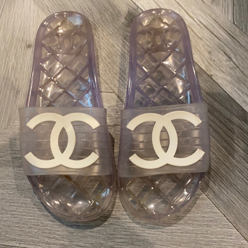 Chanel jelly clear pool slide worn once